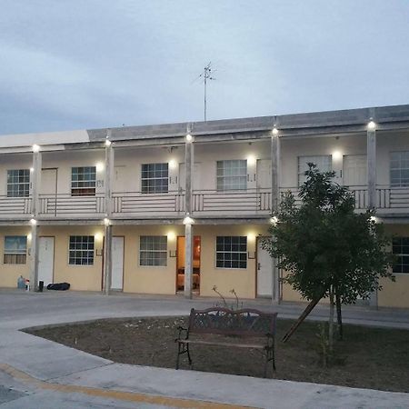 Hotel Estrella Heroica Matamoros Exterior foto