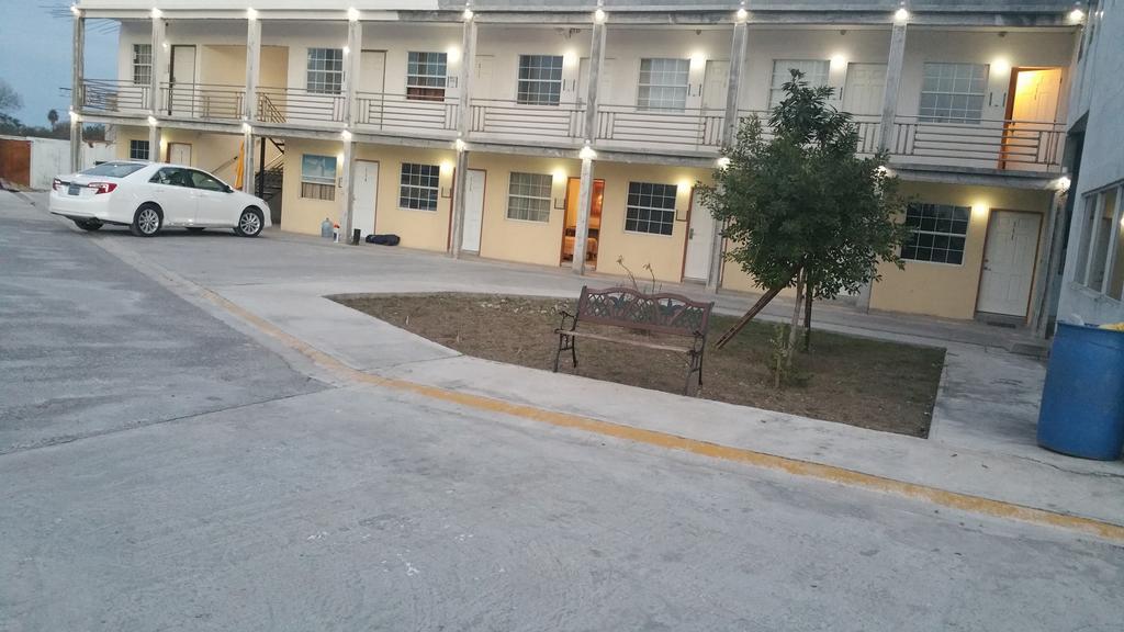 Hotel Estrella Heroica Matamoros Exterior foto