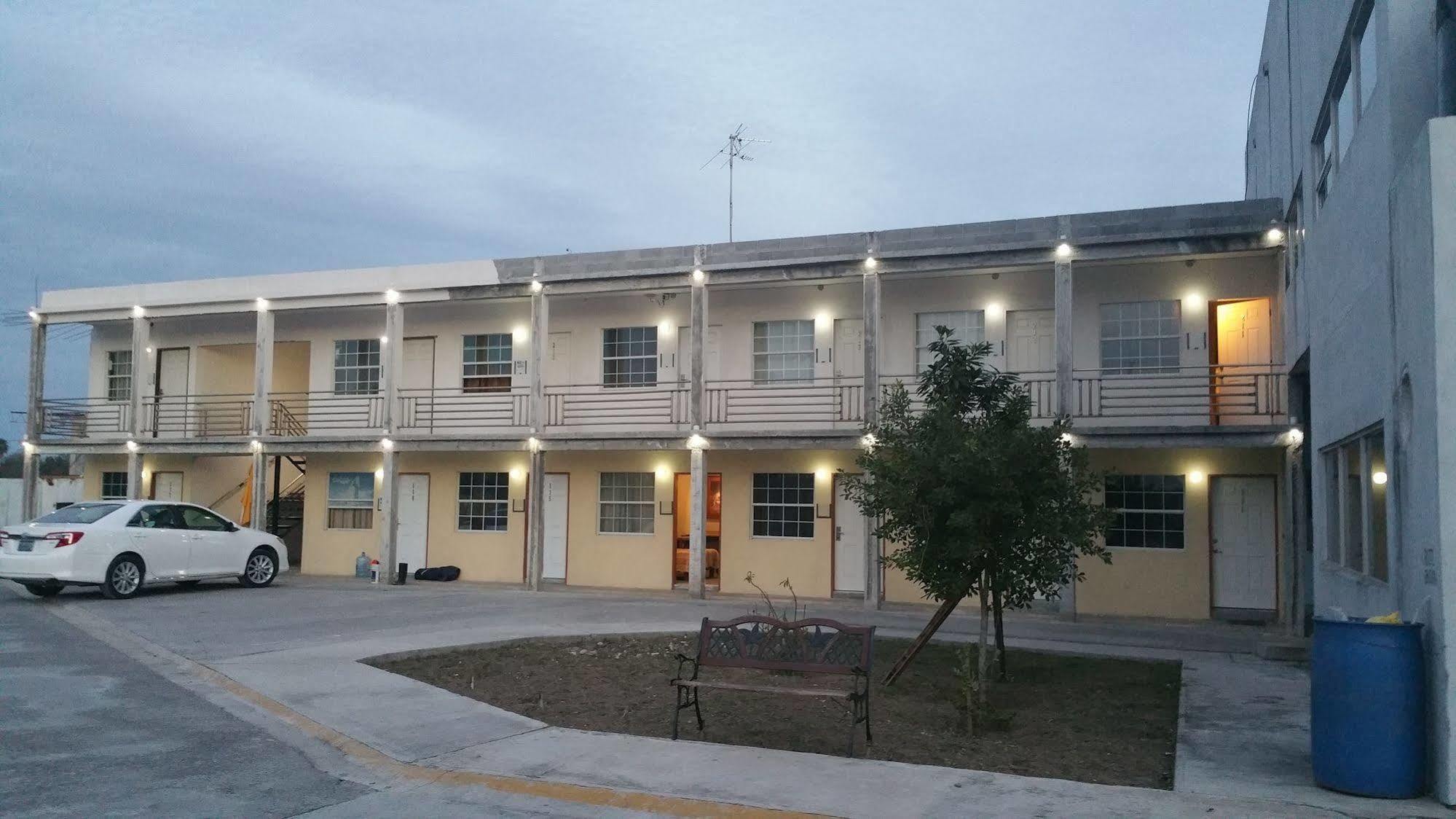 Hotel Estrella Heroica Matamoros Exterior foto